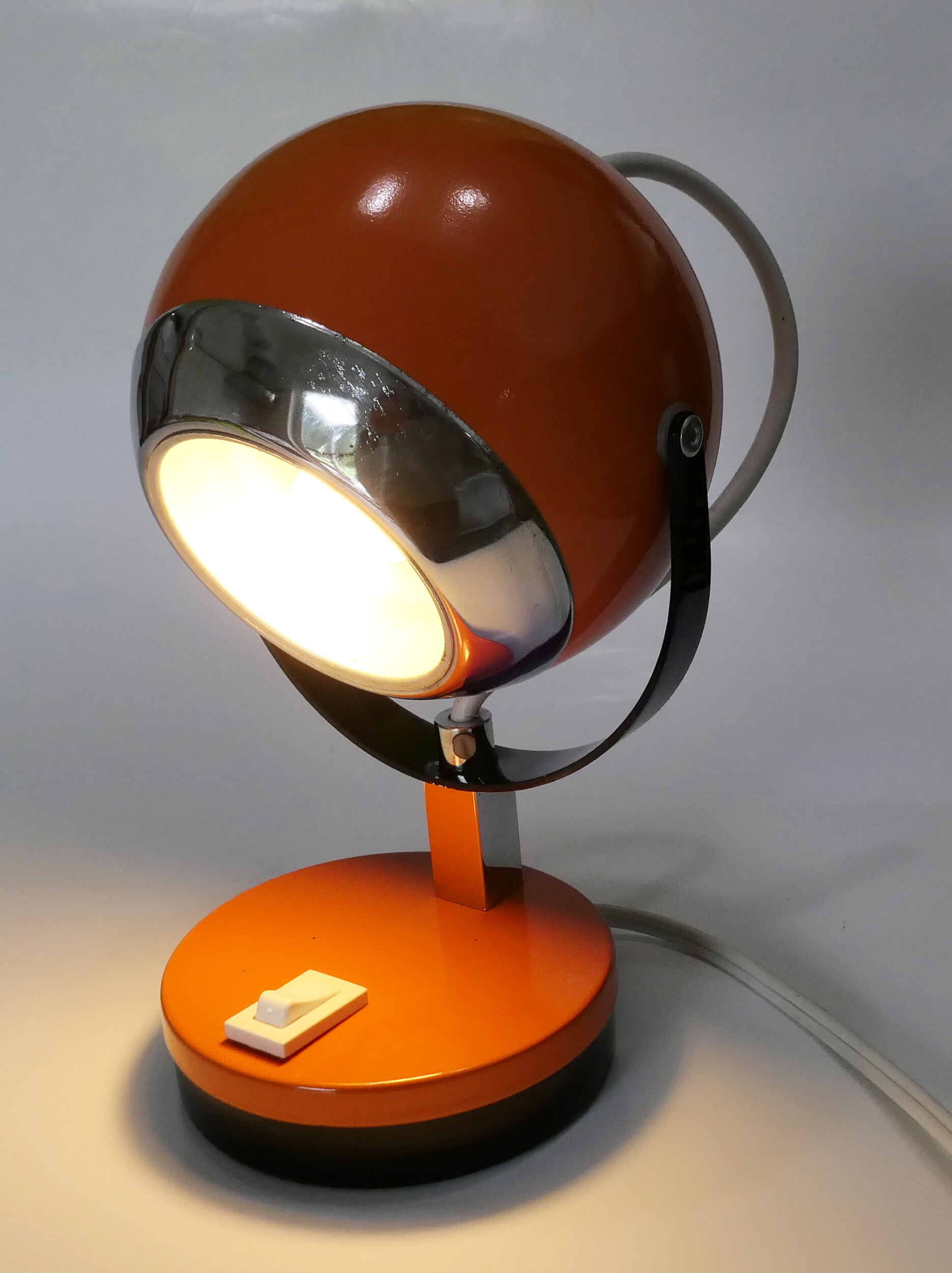 Table lamp eyeball space age 1970's