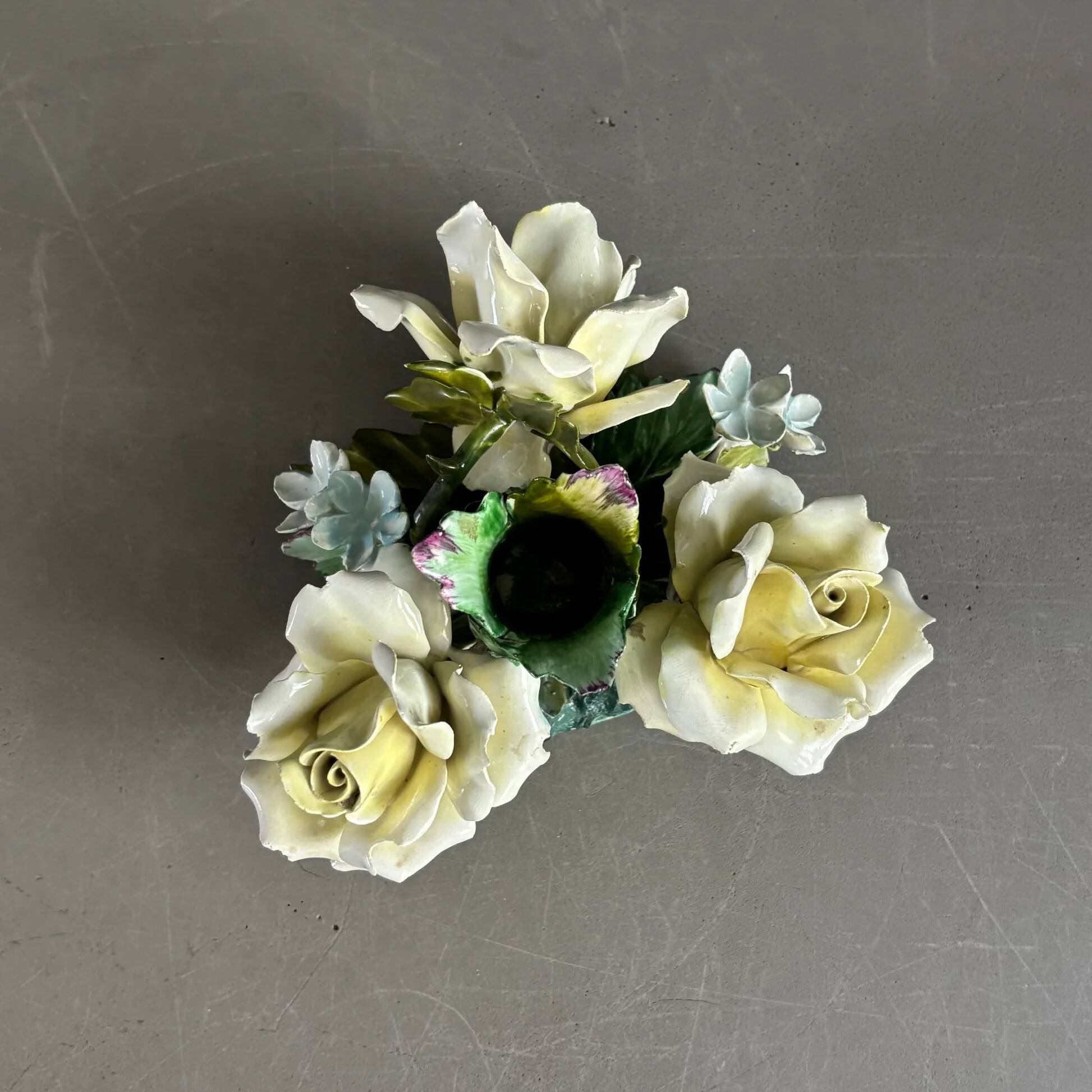 Rose porcelain barbotine candlestick - Capodimonte Italy - Ref 1378