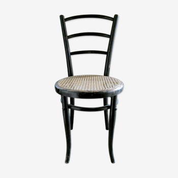 Thonet chair with cyear seating