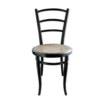 Chaise Thonet avec assise cannée