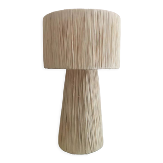Raffia table lamp