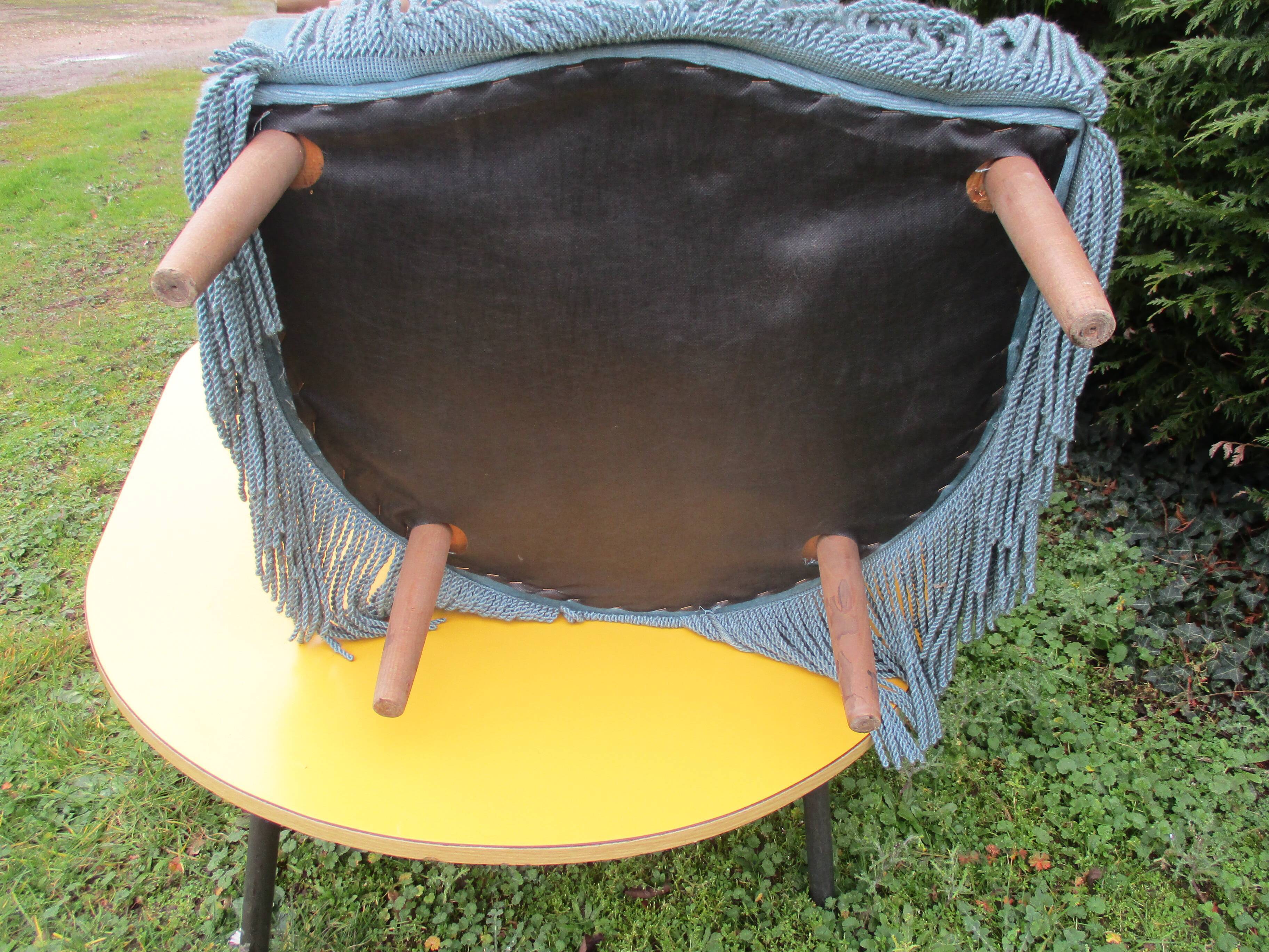 Pair of blue velvet toad armchairs