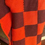 Vintage hand-knitted wool vichy blanket 110x88.