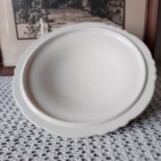 Soup tureen