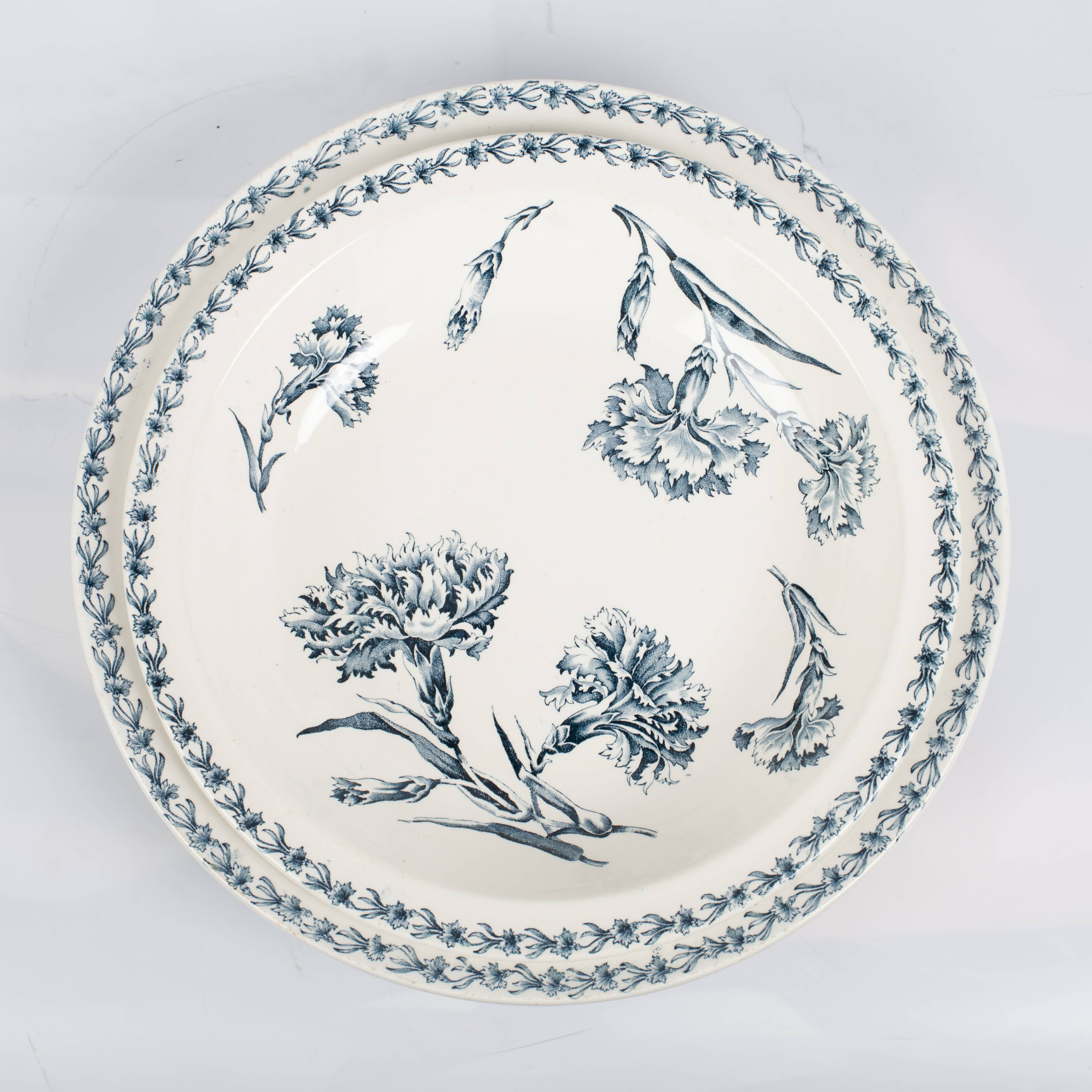 2 large round dishes of service, vegetable. Lunéville K & G model Œillets. French Antique