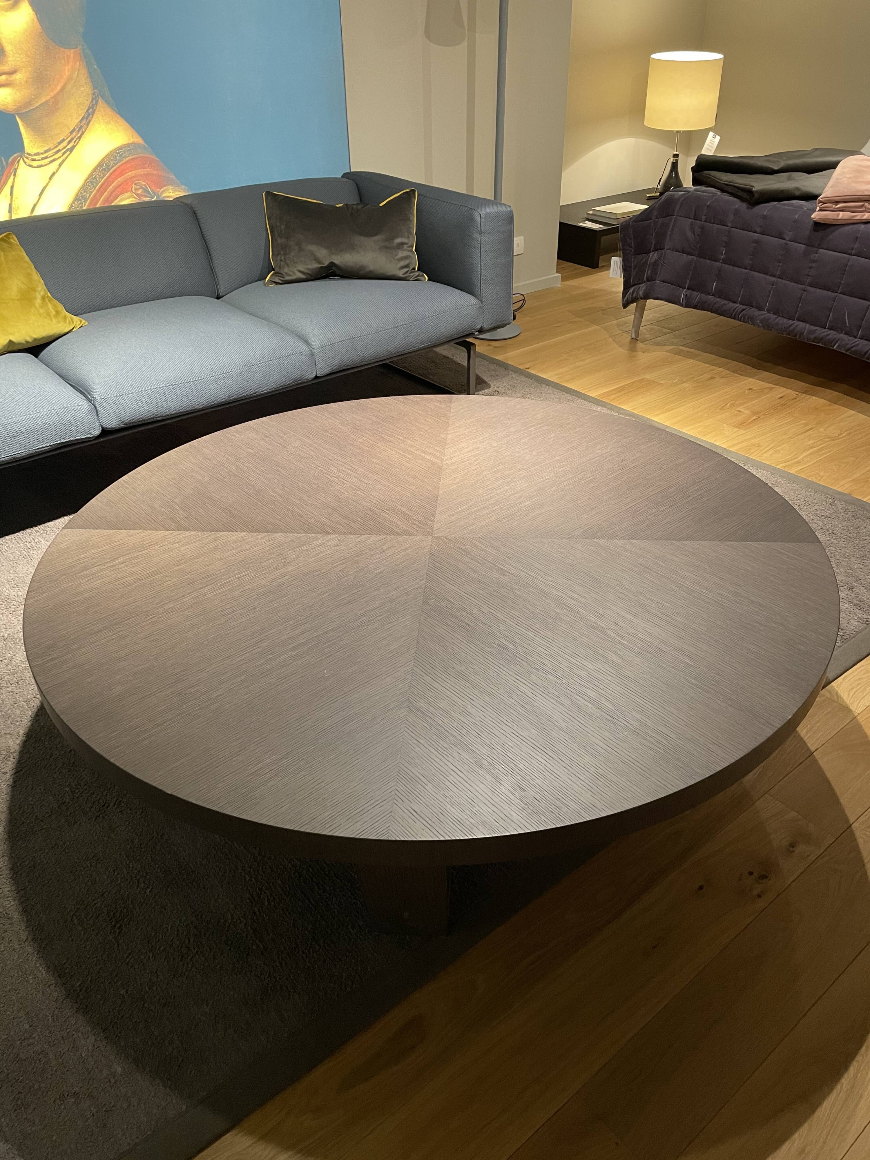Coffee table Xilos by Antonio Citterio