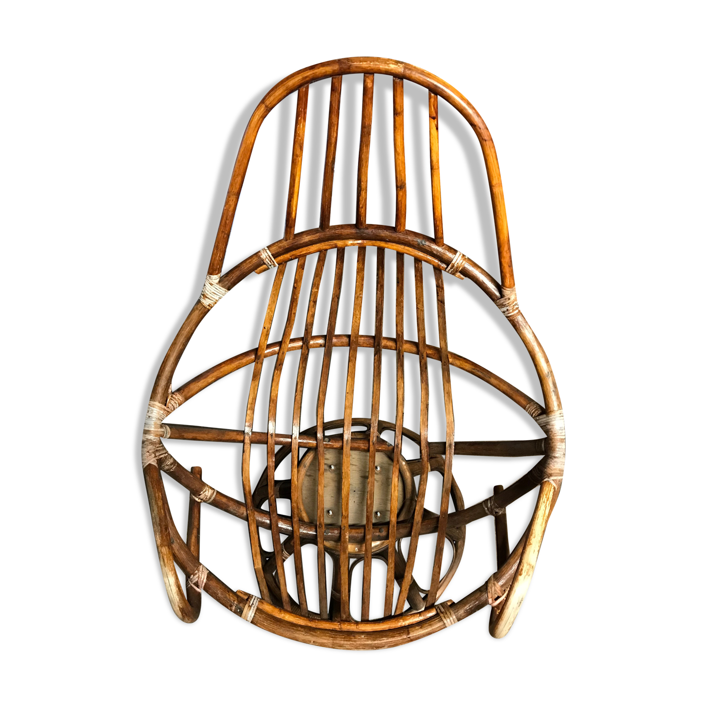 Swivel rattan armchair