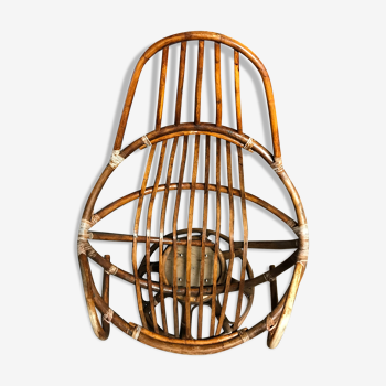 Swivel rattan armchair