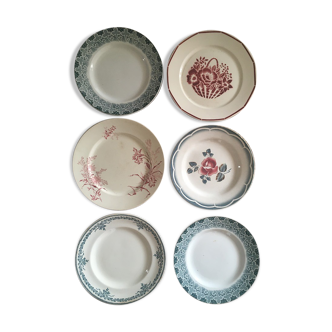 Six assiettes plates anciennes assorties en vert bleuté et rouge