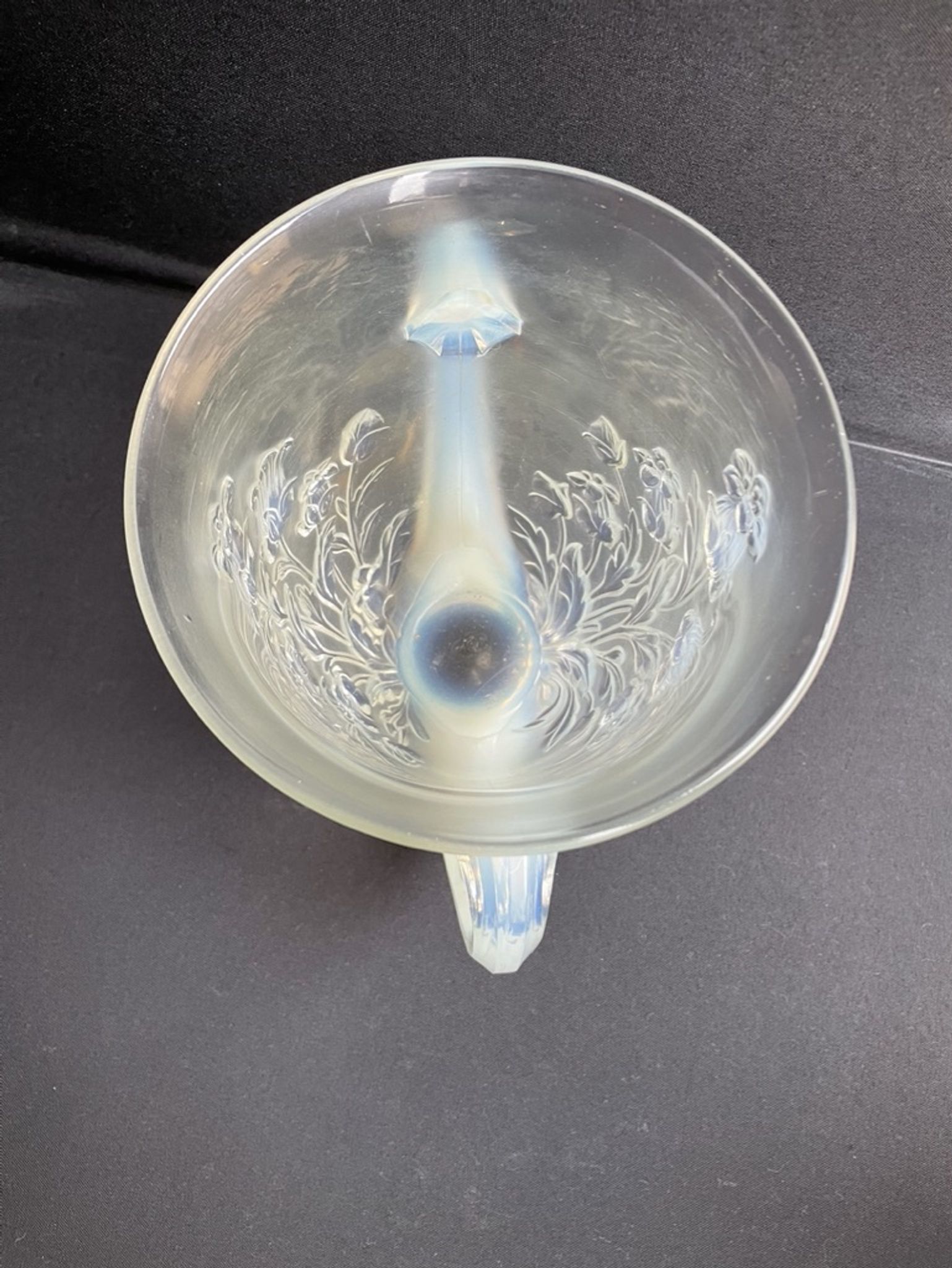 Large vase with 2 Art Deco handles signed Verlys