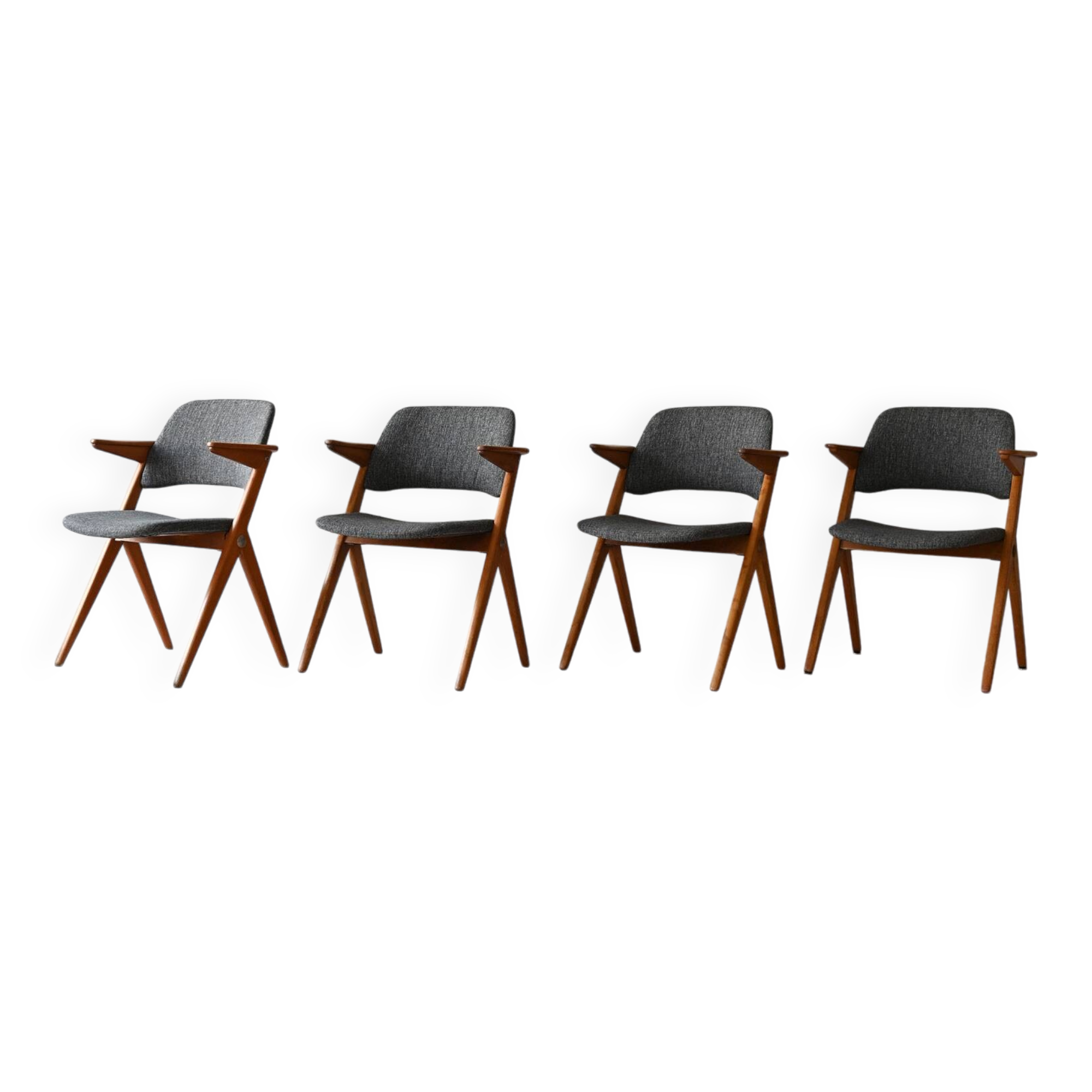 4 chaises scandinaves NK Bengt Ruda