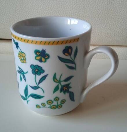 Set of vintage DPR mugs – blue and green floral design – h9 x d7.5 cm
