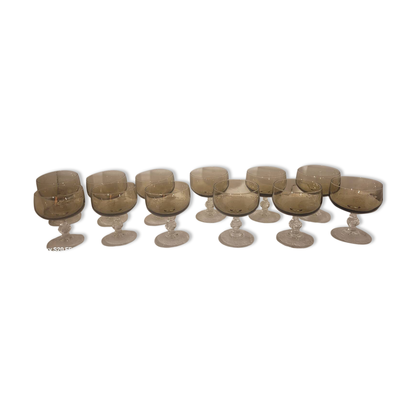 12 80's champagne glasses