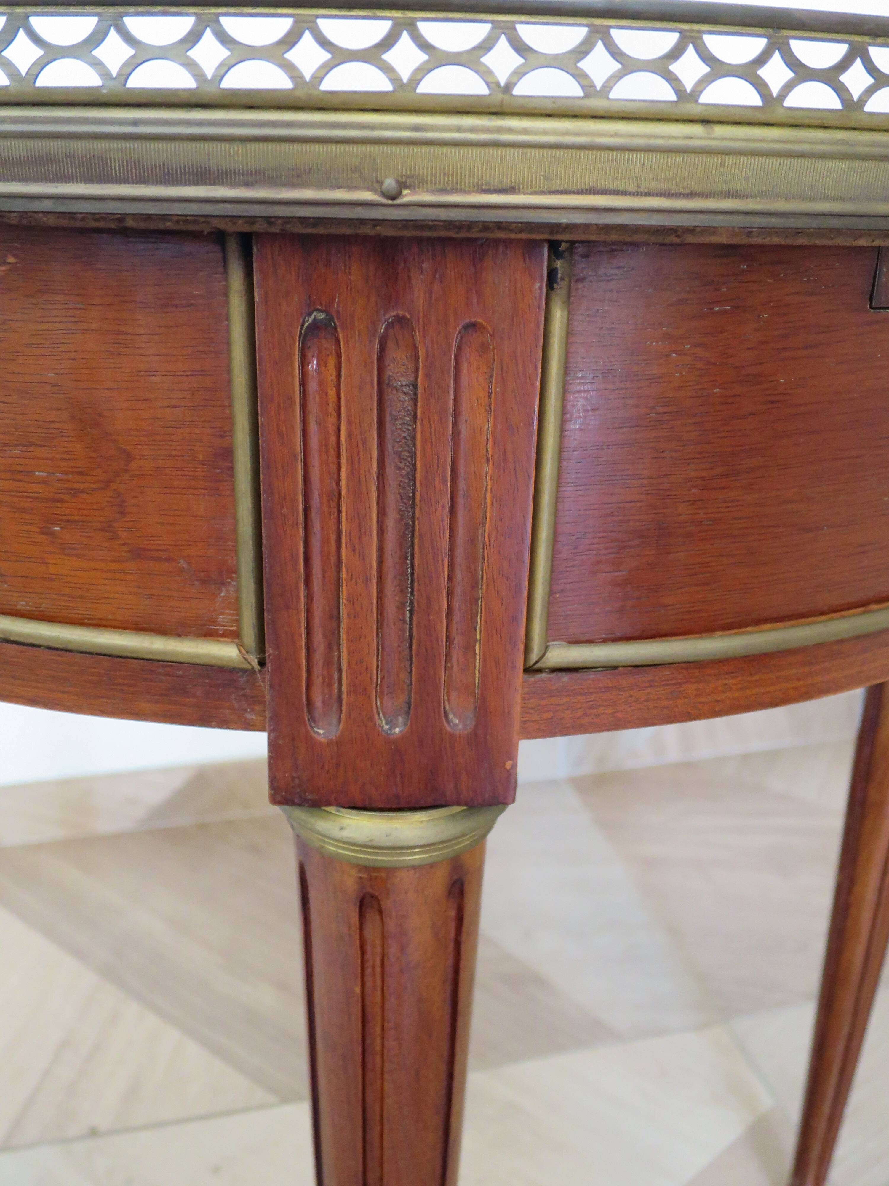 Bouillotte side table - mahogany veneer - white marble - Louis XVI - 1950