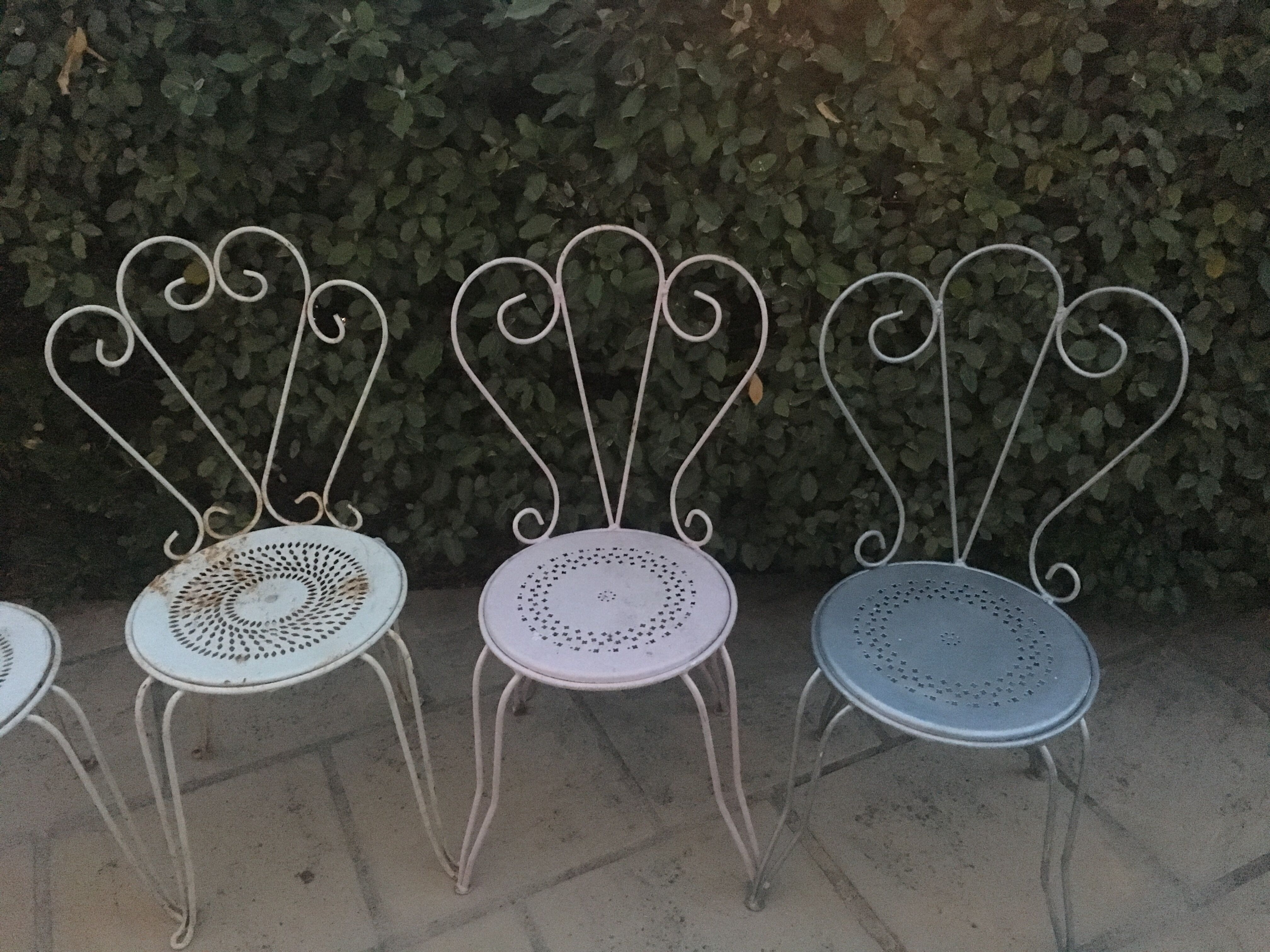 Set of 4 wrought iron garden chairs