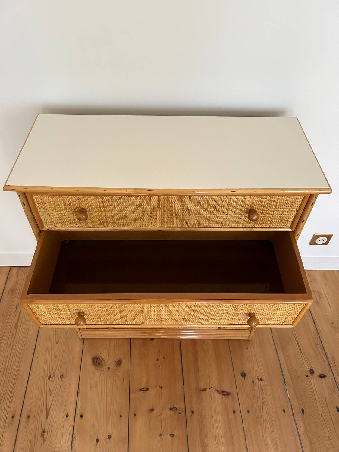 Commode en rotin