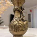 Dragon vase