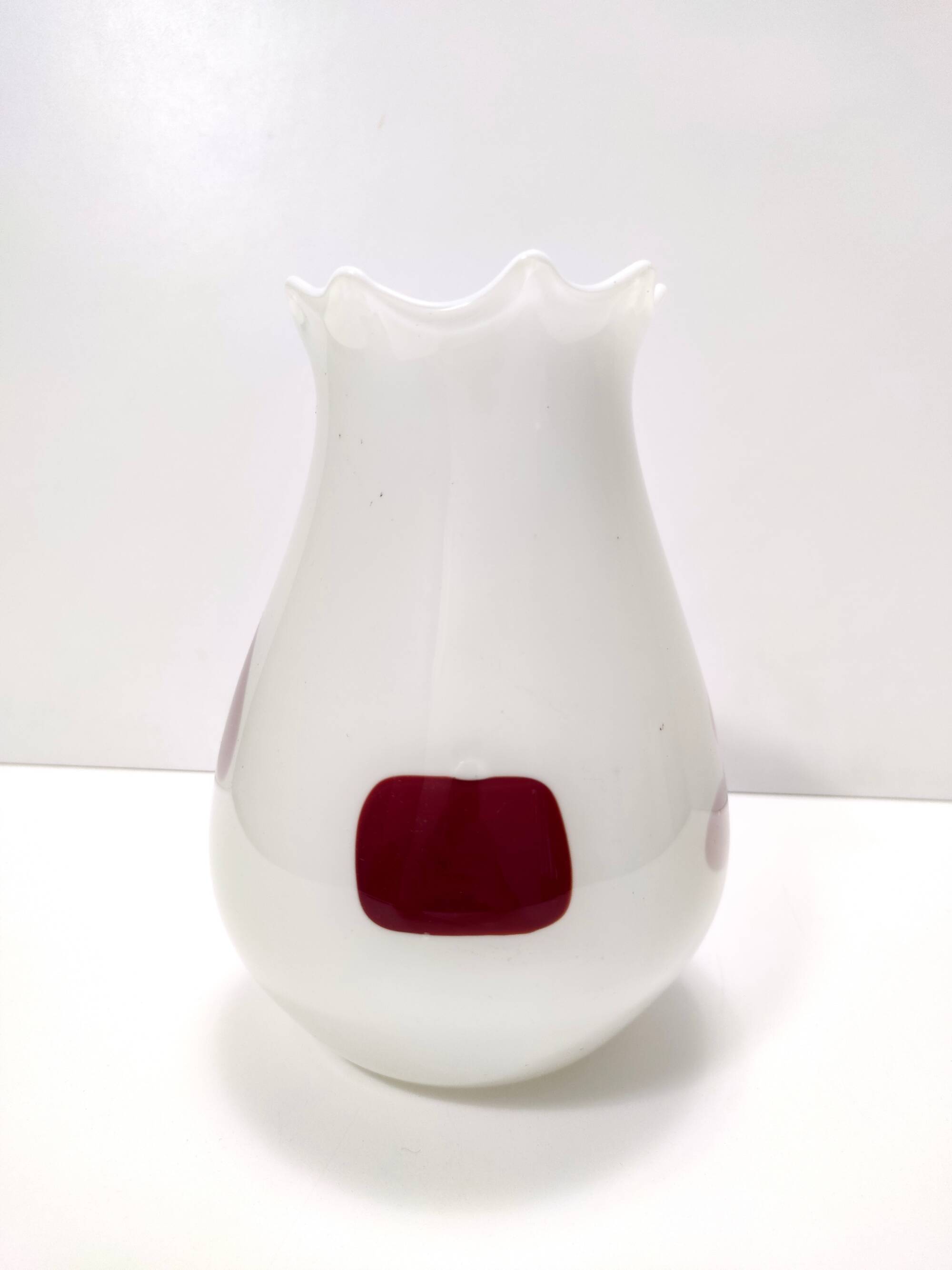 White Murano Glass Vase attr. to Dino Martens for Aureliano Toso