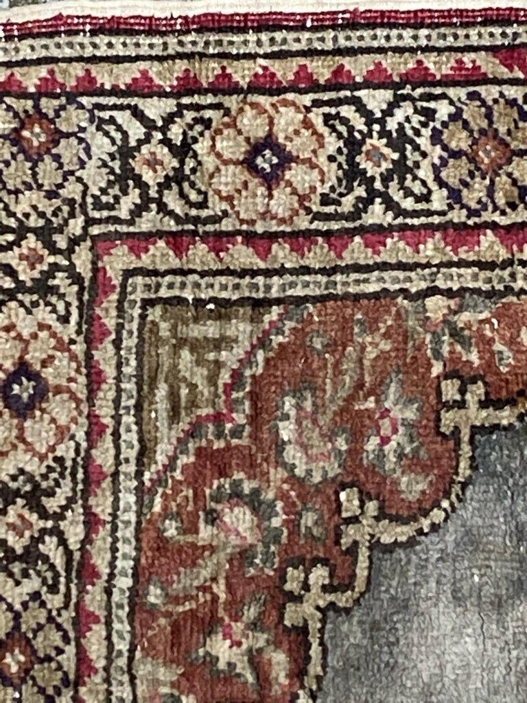Vintage carpet in silk and cotton Kayseri Turkey 102x21cm