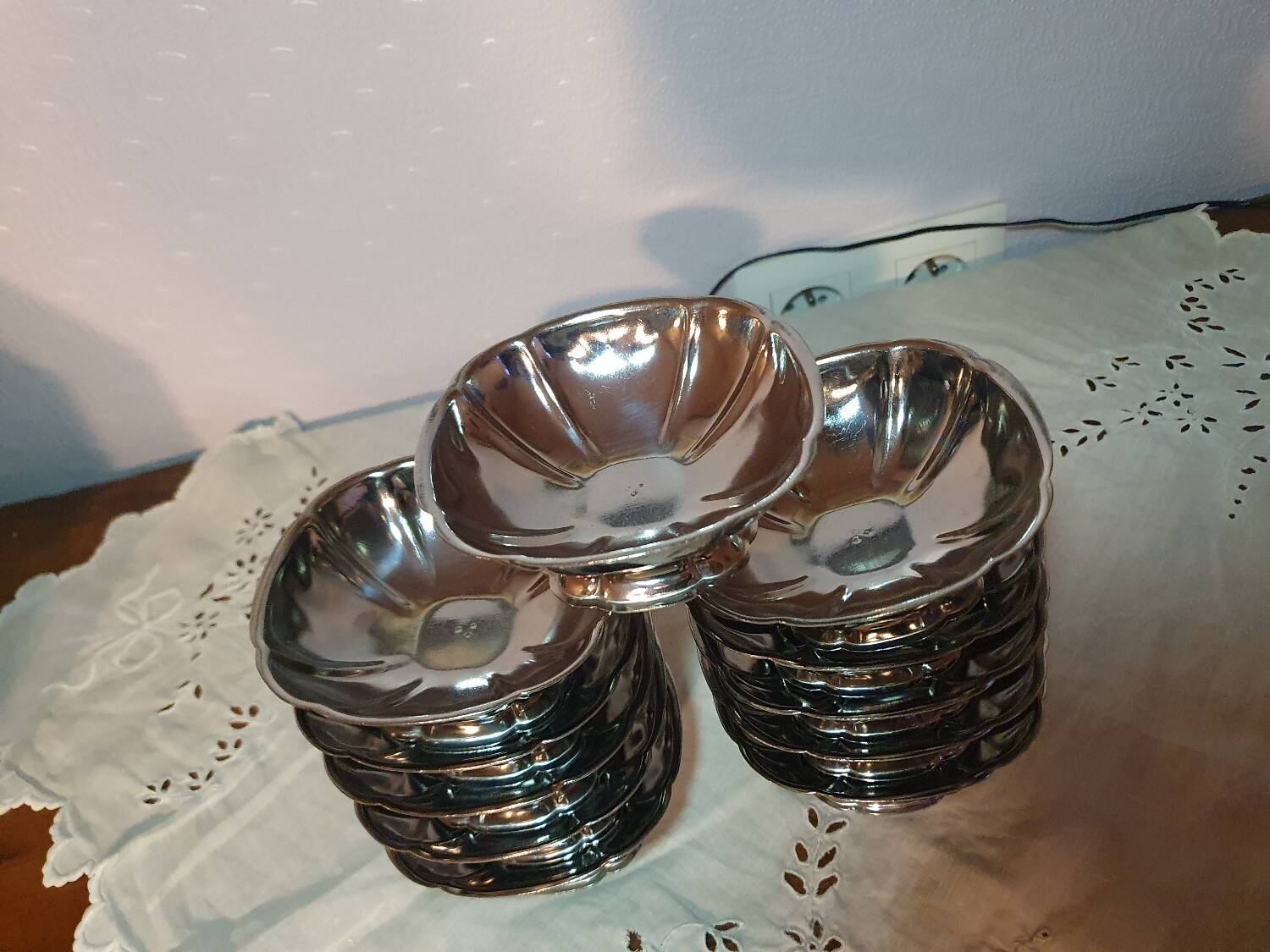 Set of 11 vintage 70's stainless steel ice cream cups
