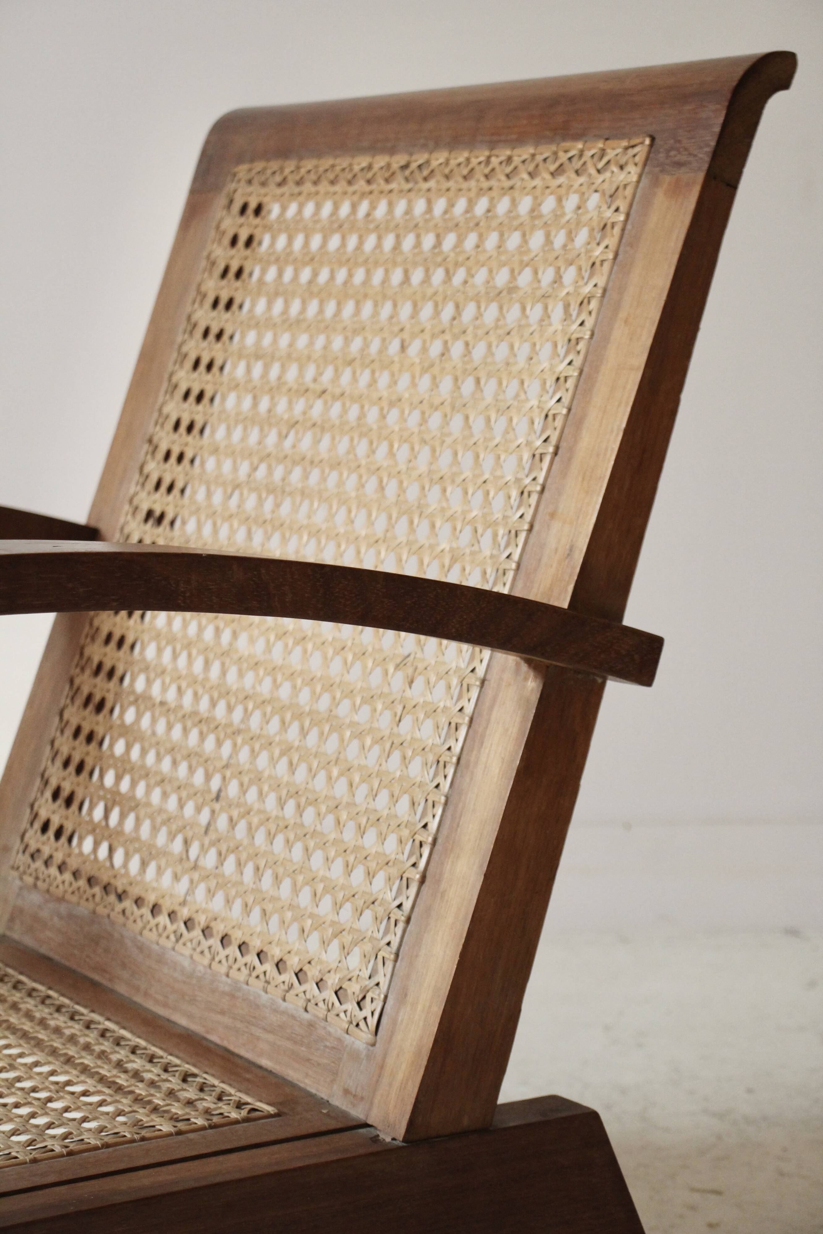 Fauteuil en bois et cannage, 1954