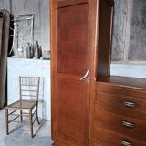 Asymmetrical wardrobe