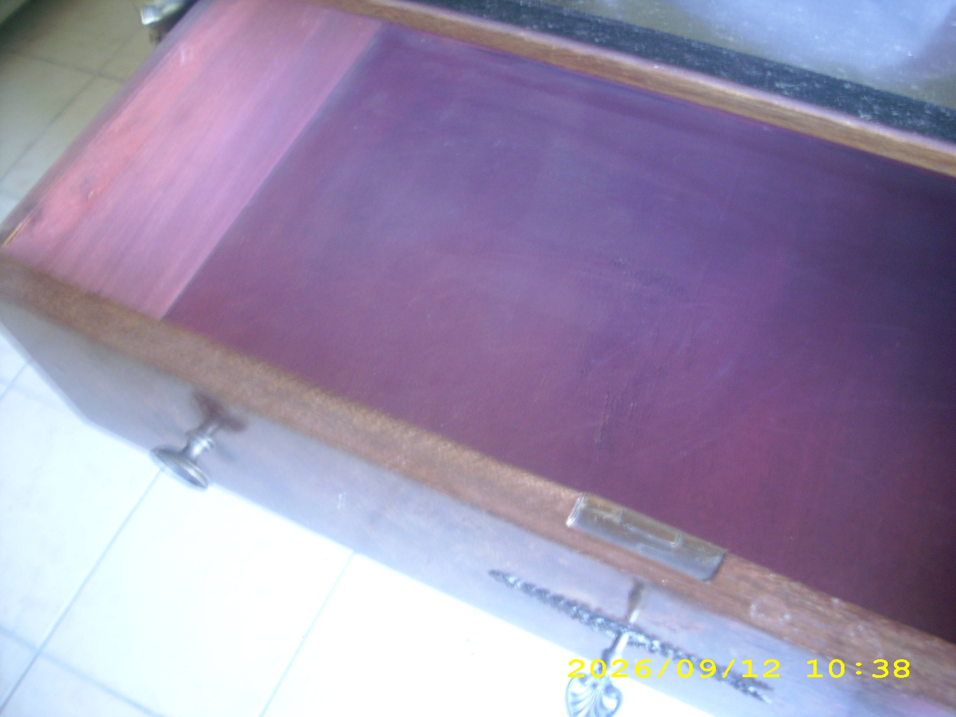 Commode style Empire