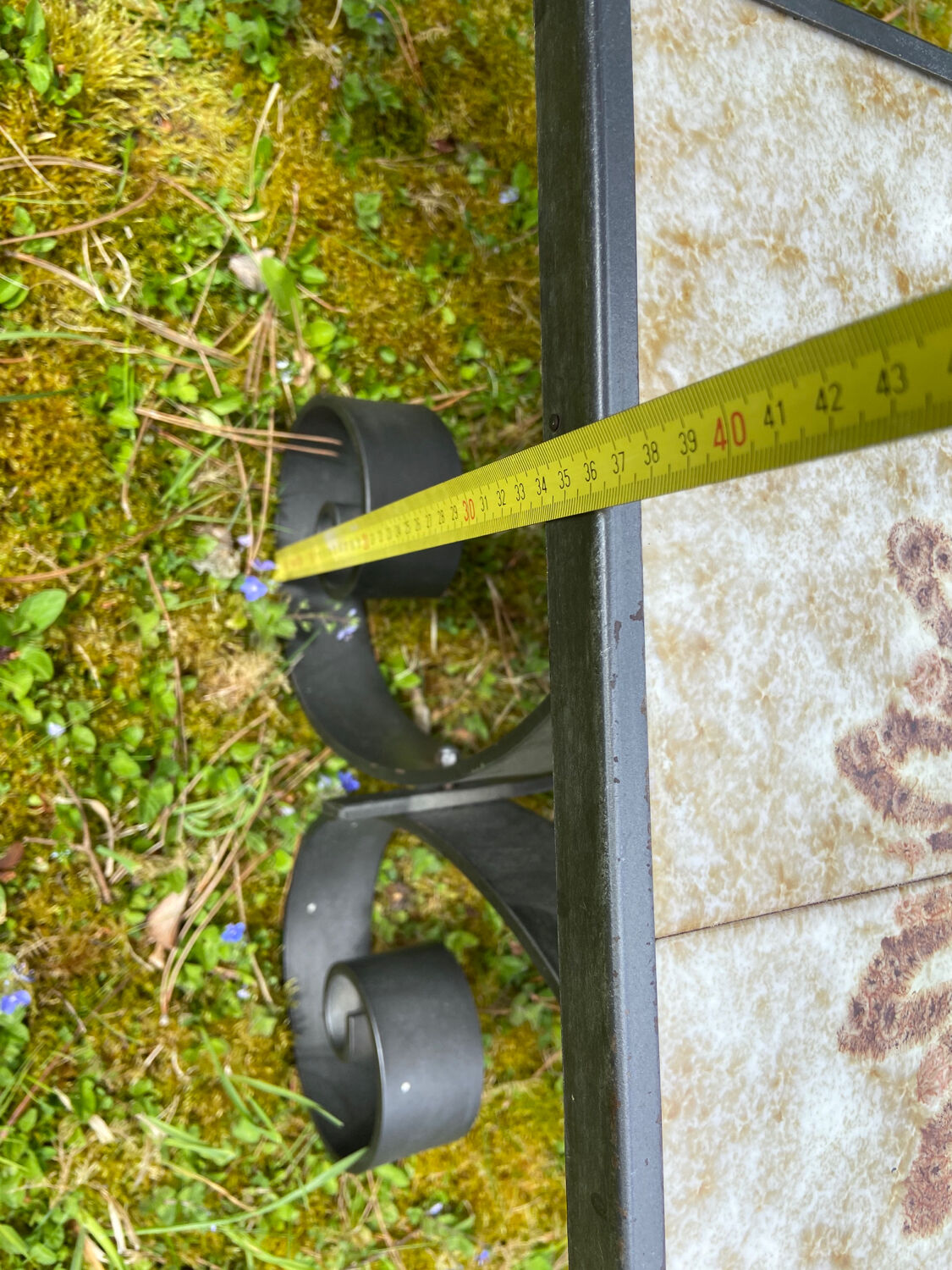 Coffee table mosaic wrought iron 60s