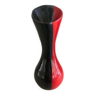 Vase forme libre rouge et noir