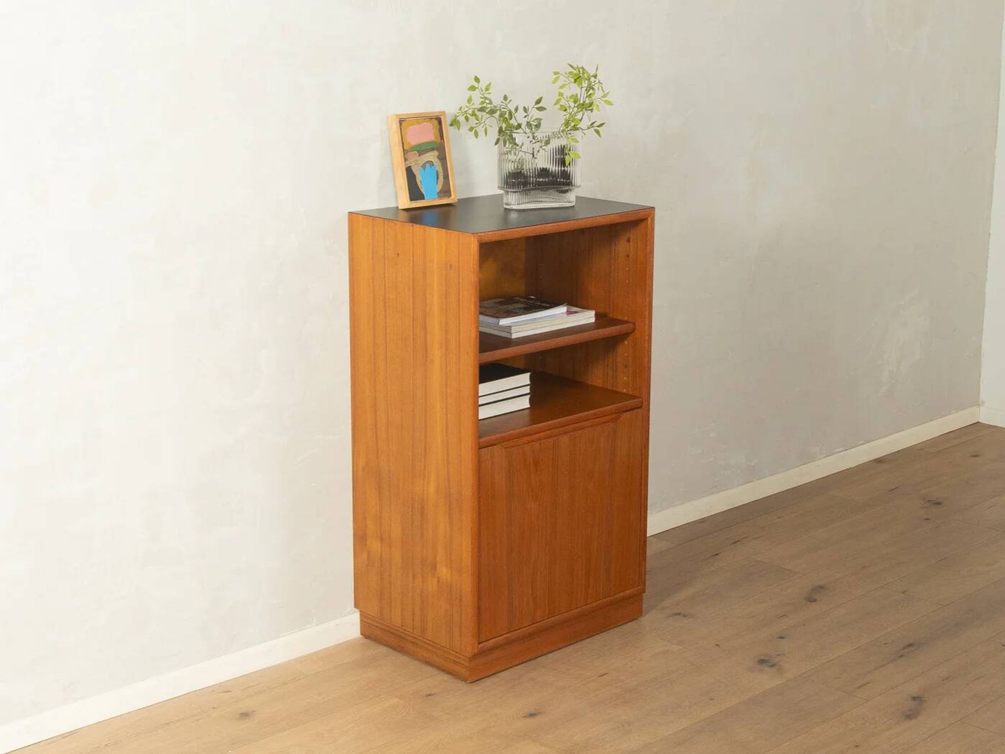 1960s Chest of Drawers