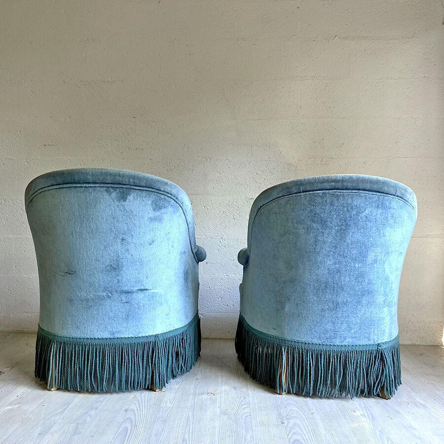 Pair of blue velvet toad armchairs