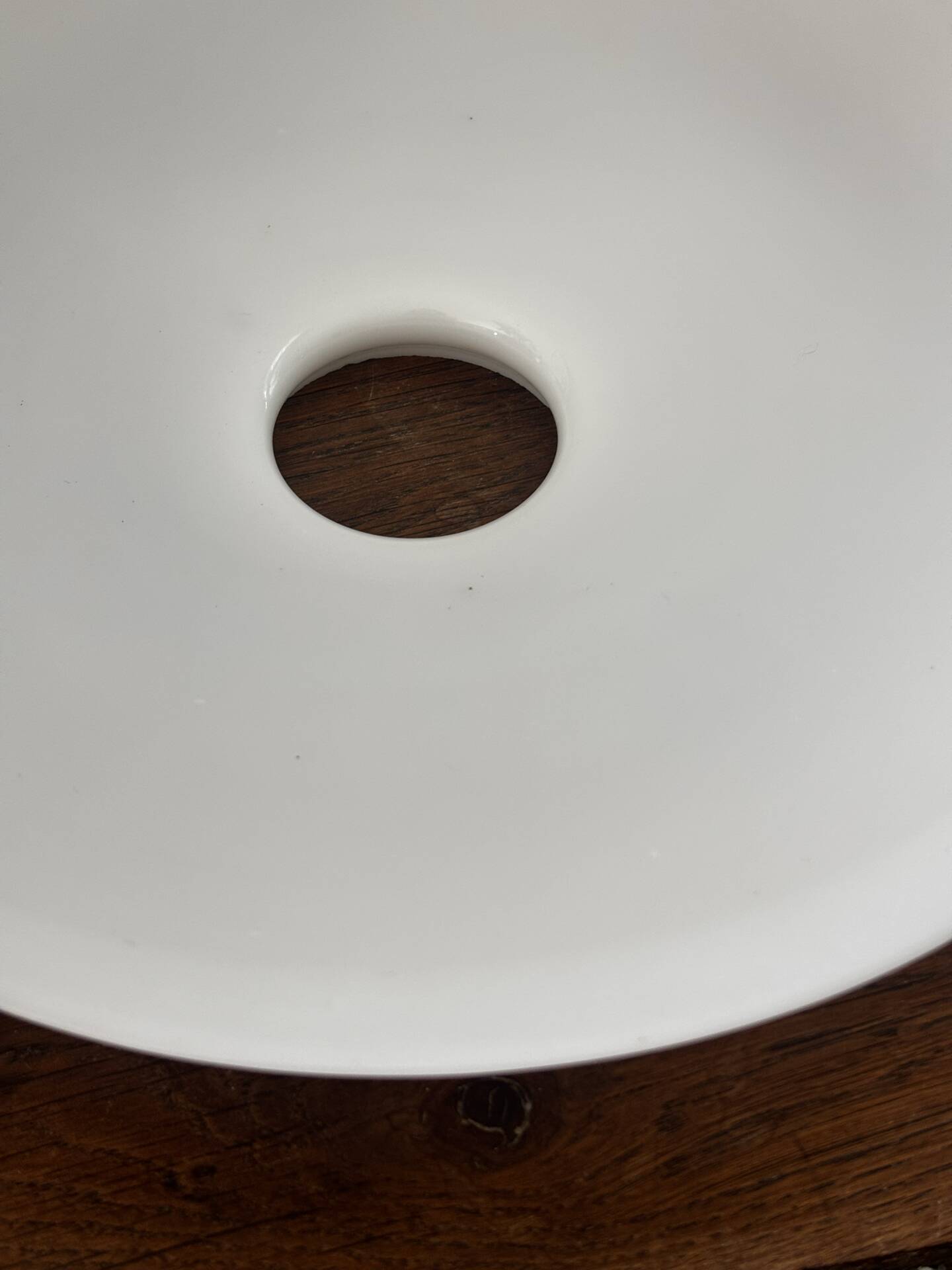 Vintage suspension lampshade in white opaline.