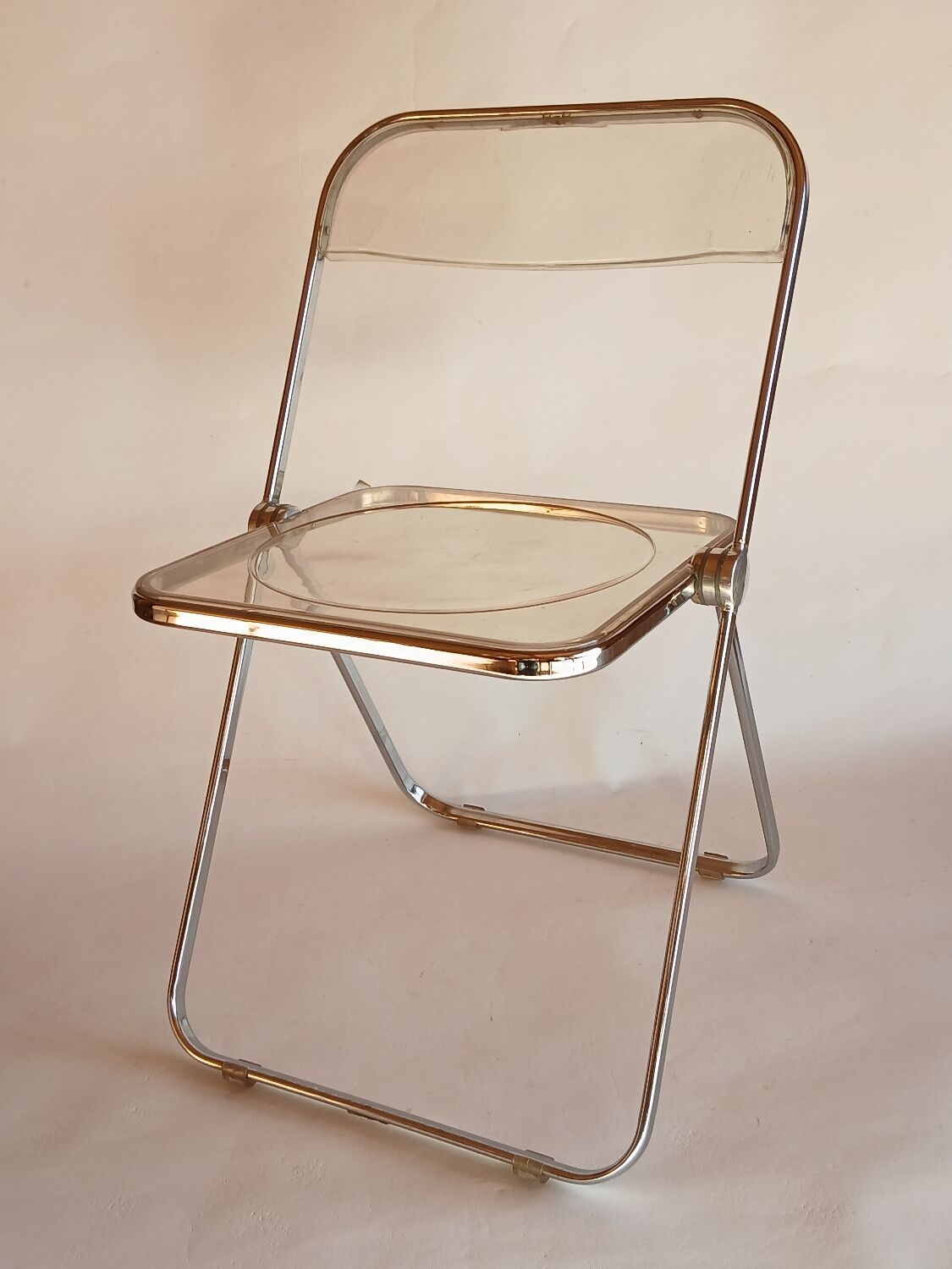 Plia chair by Giancarlo Piretti for Castelli