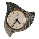 Horloge vintage pendule murale silencieuse asymétrique "Lutetia vert doré"
