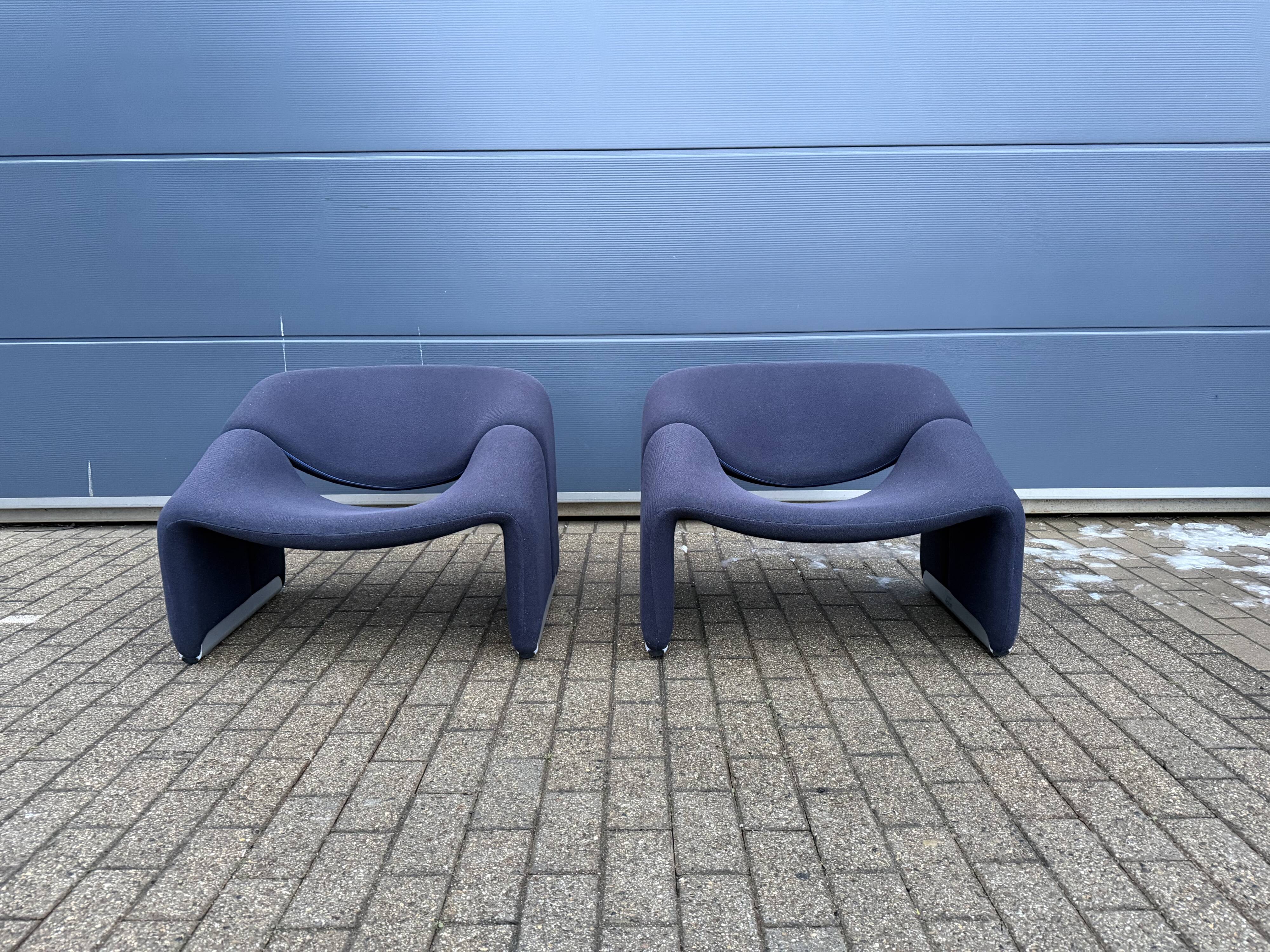 2x Artifort Groovy F598 by Pierre Paulin, Dark Blue, original