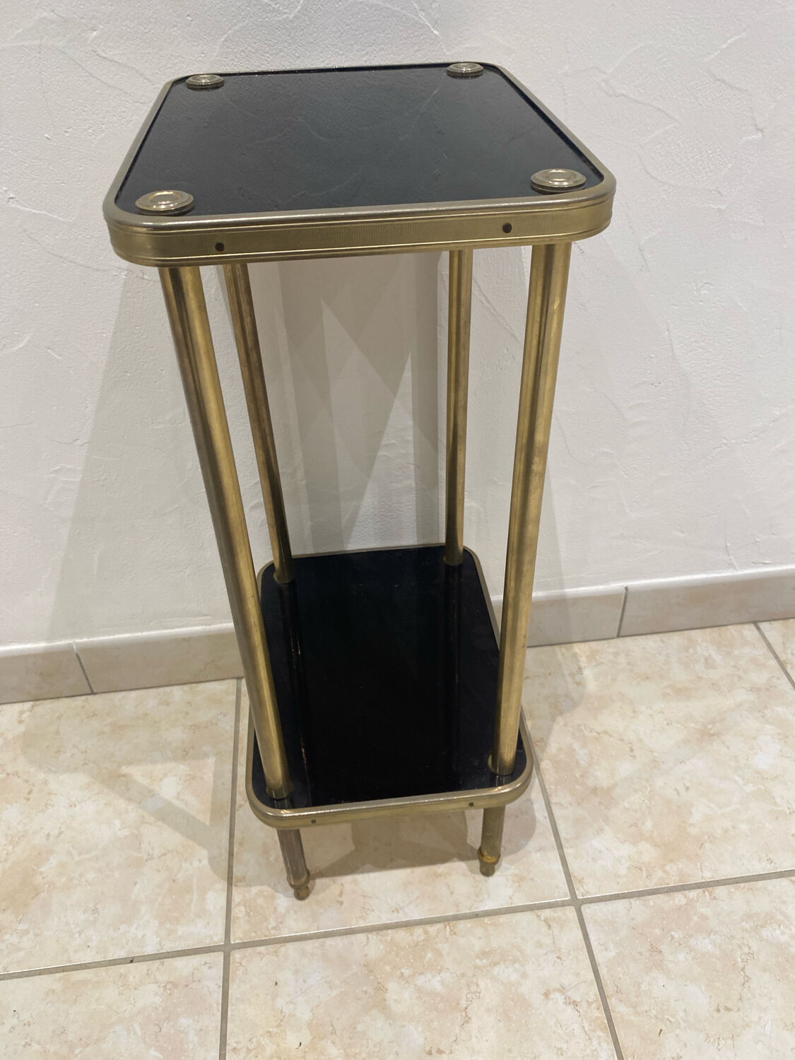 Richard Creation side table