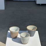 Lot de 3 tasses en céramique indonésienne (noir, mat brun & glacé moucheté)