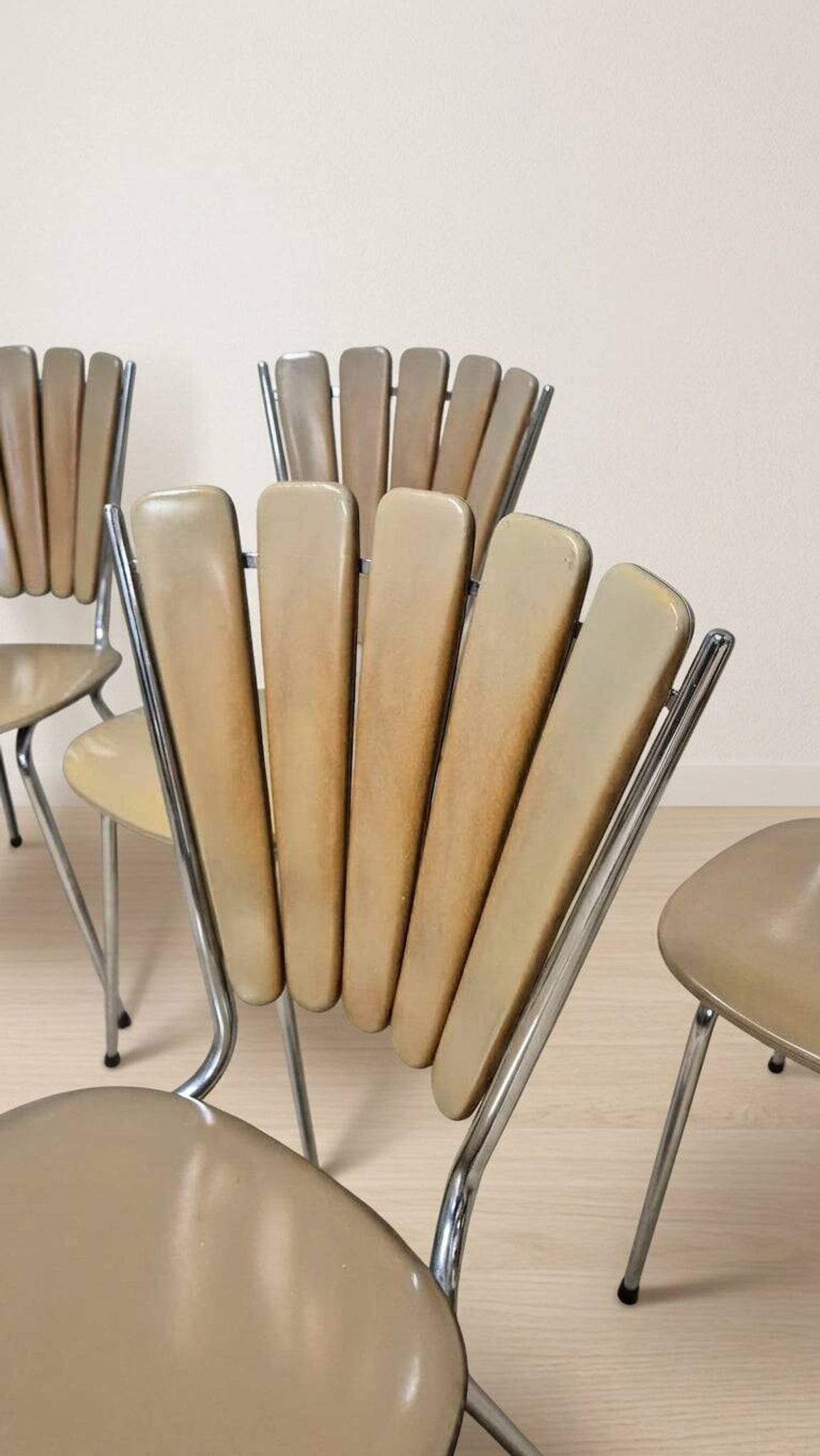 Set of 6 vintage fan-back dining chairs with beige leatherette upholstery