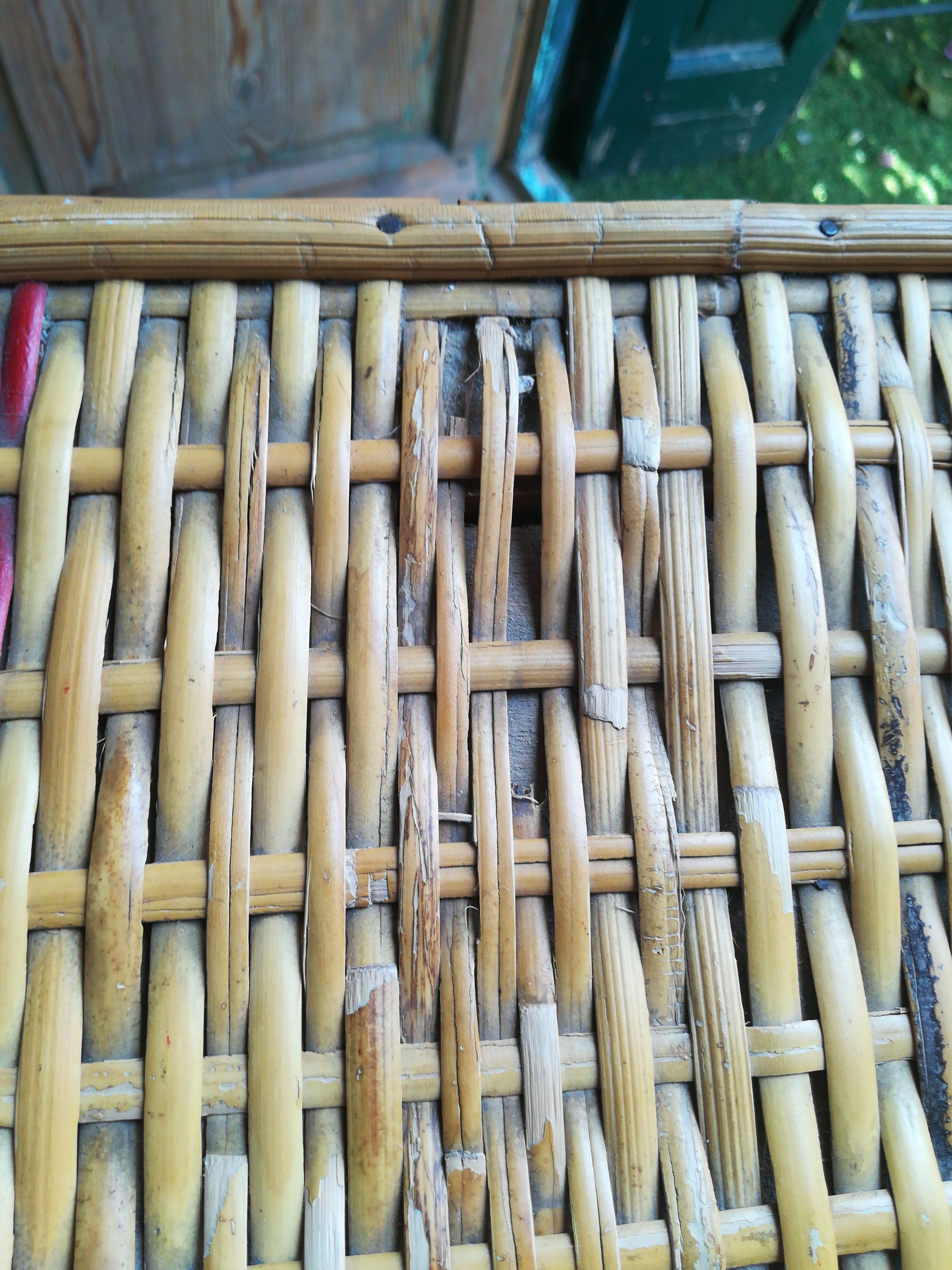 Wicker storage basket