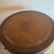 Small furniture side table pedestal table 3 drawers top leather lion's paw in bronze