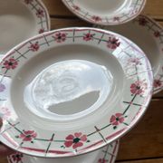 Flowered deep plates
