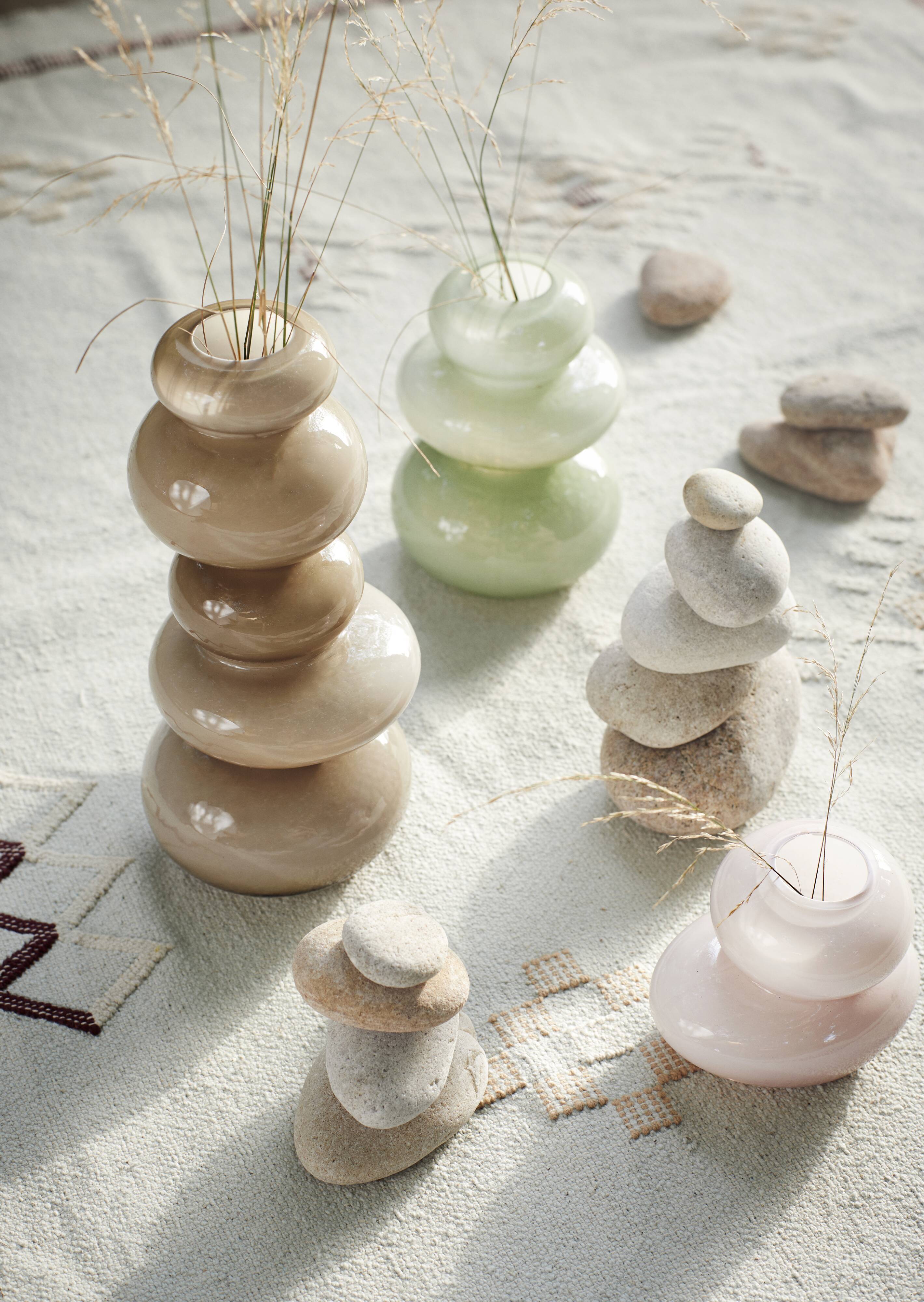 Sand beige glass pebble vase