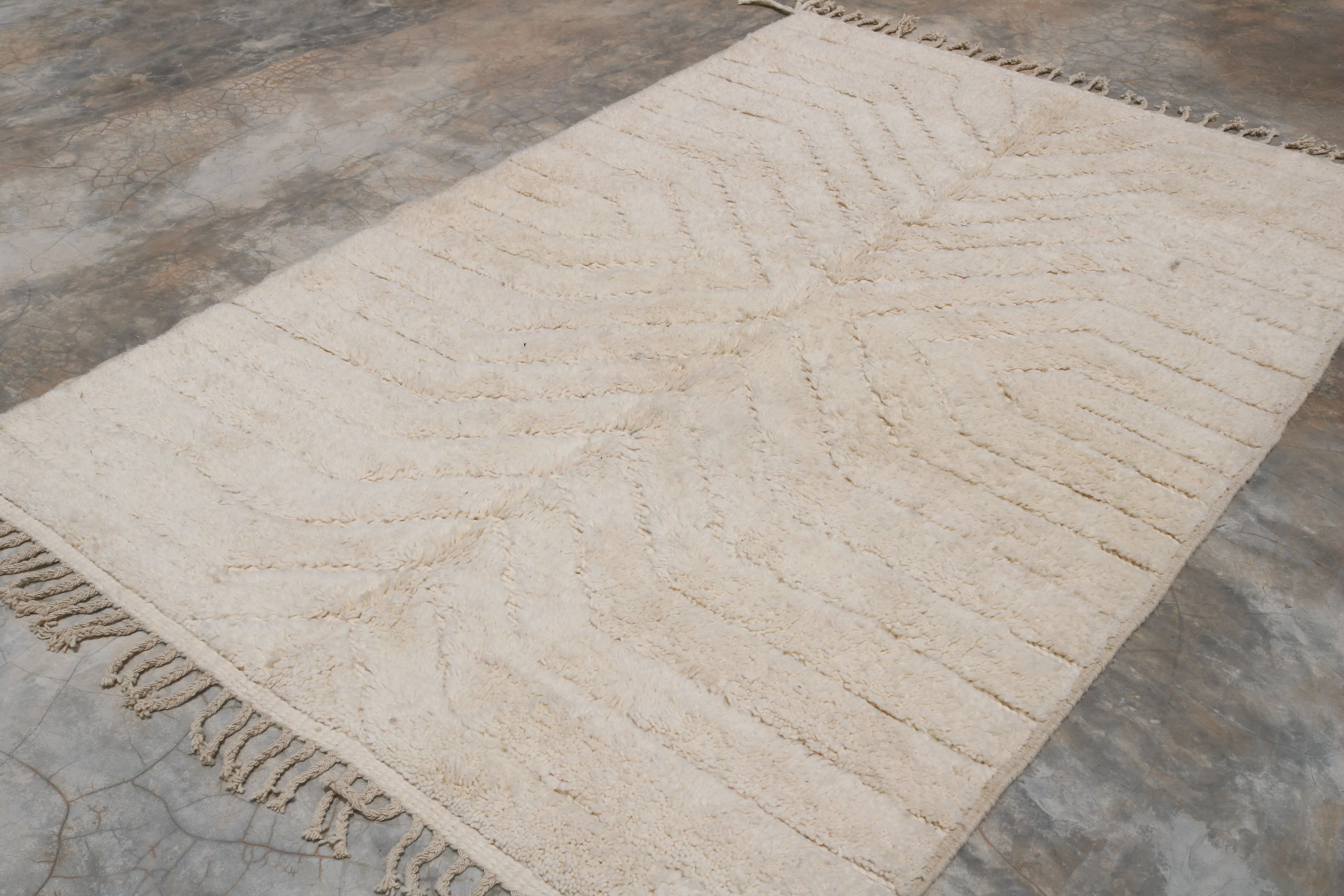 Beni Ouarain rug, 250 x 165 cm - AZ860