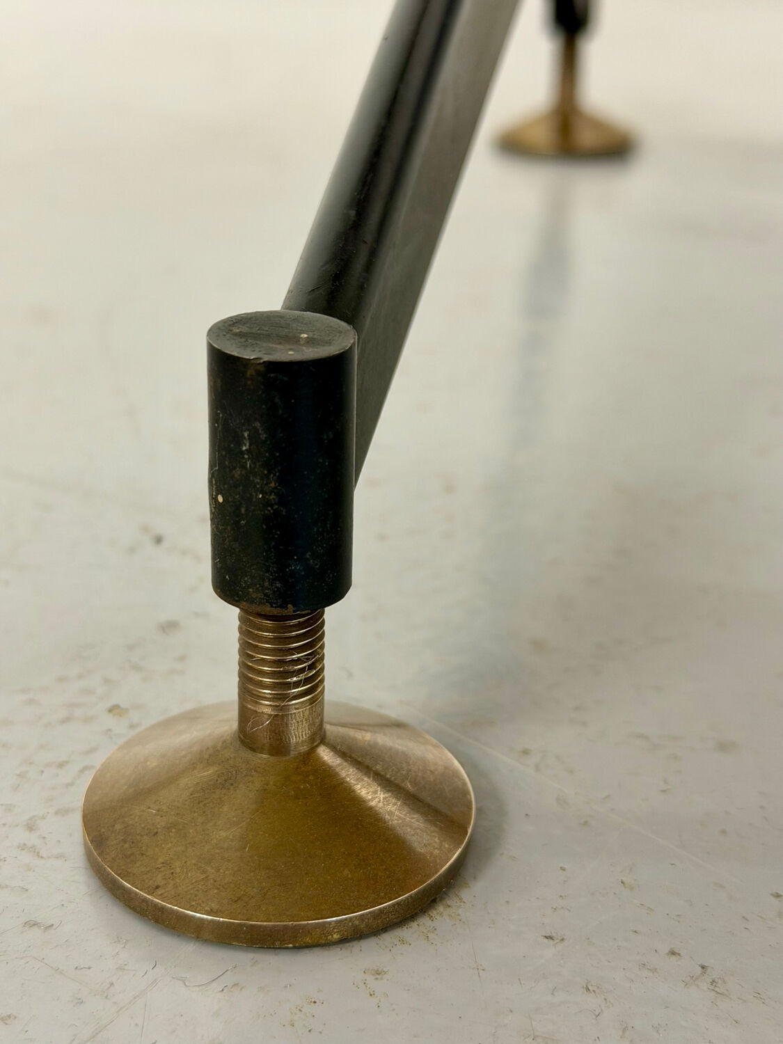 Vintage Italian design desk from the 1960s in wood and metal.