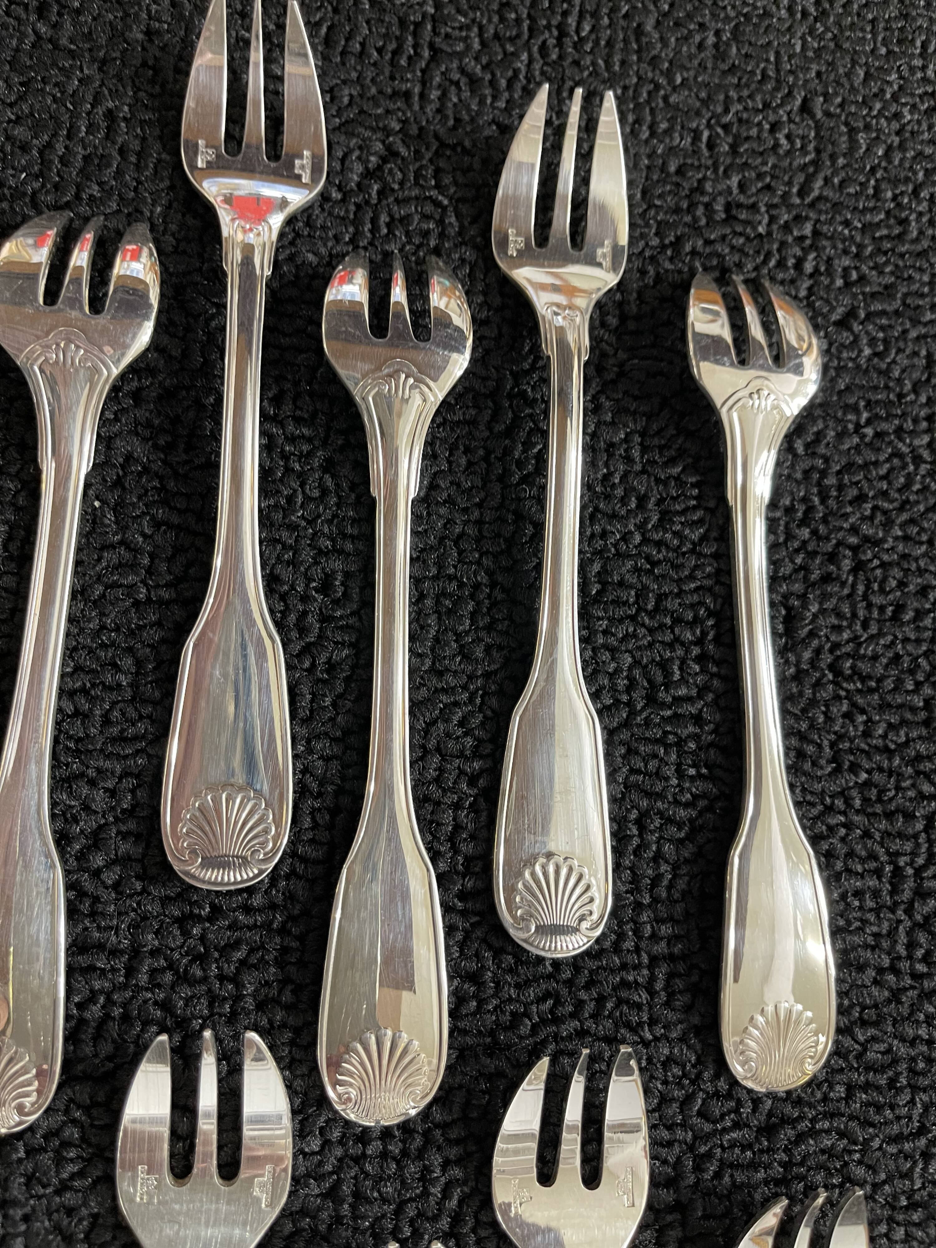 Christofle vendome 12 oyster forks silver metal
