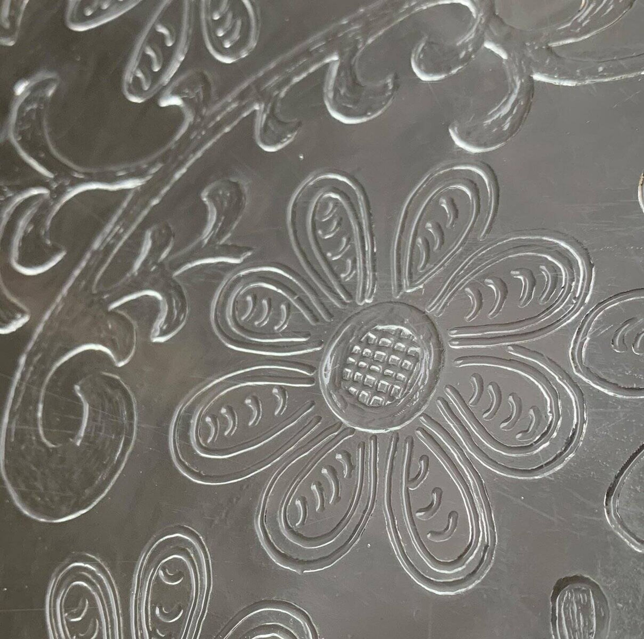 Large Finnish glass plate from the mid-century by Humppila.