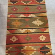 Tapis kilim en coton et toile de jute 90cm x 160cm