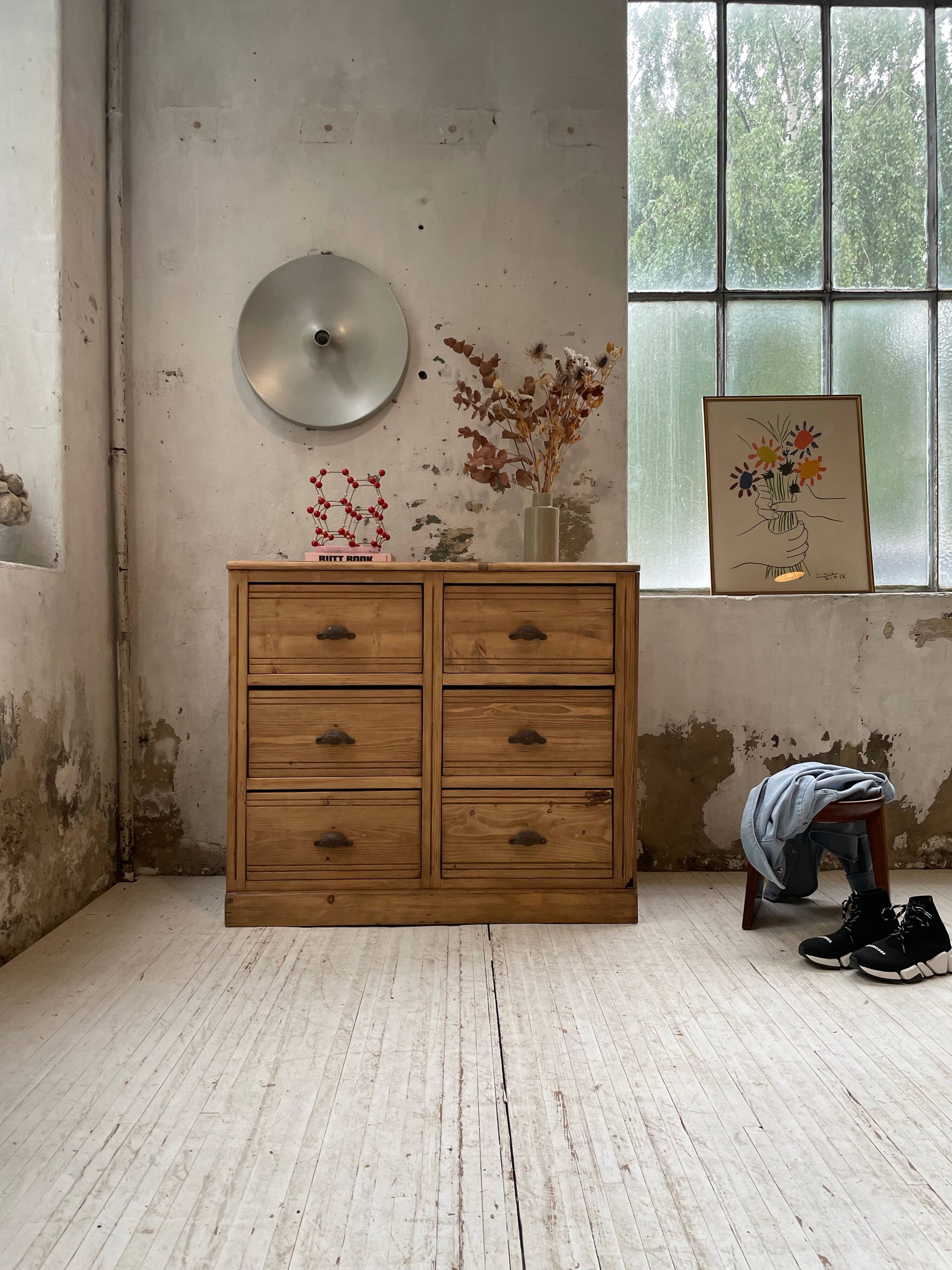 Convenient pine workshop furniture