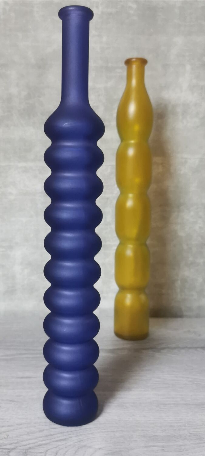 Corrugated glass soliflores