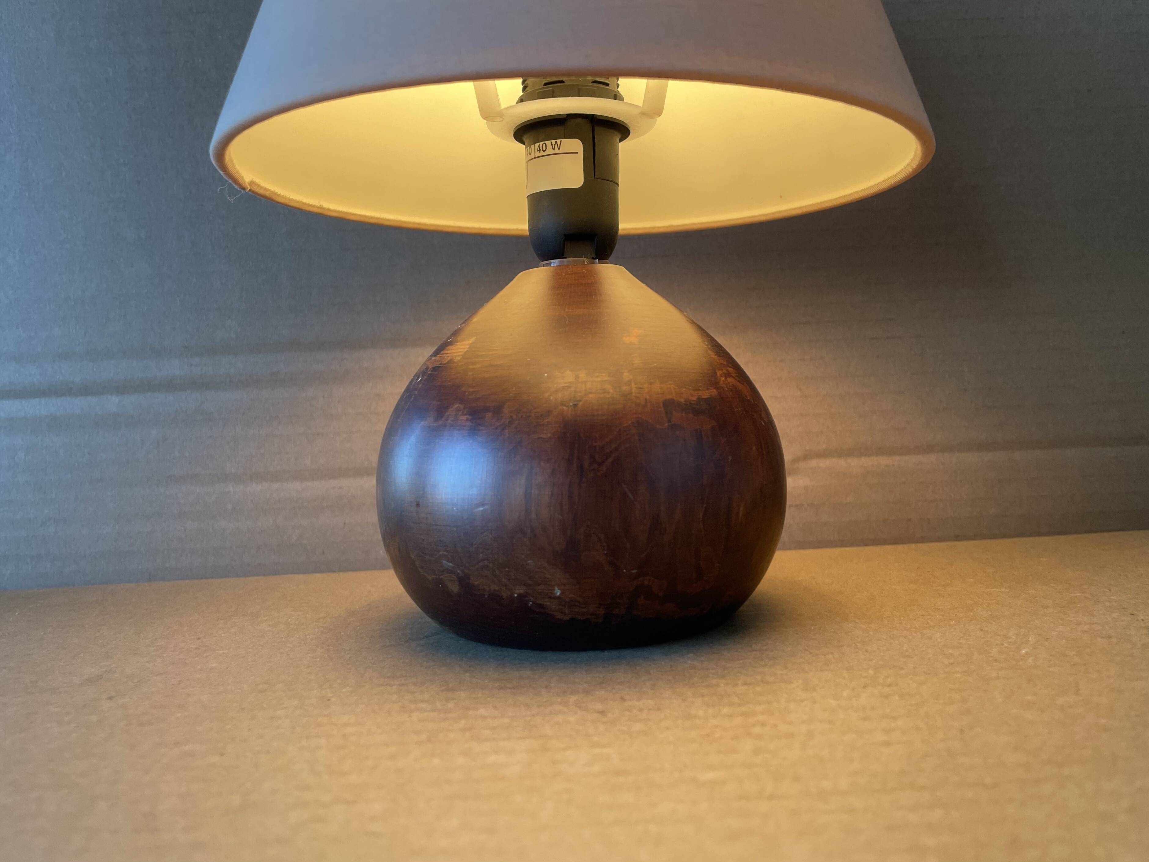 Wooden table lamp